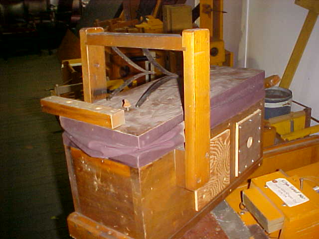 Compact Concussion Reservoir